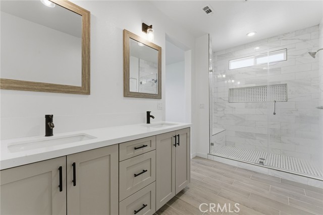 Detail Gallery Image 17 of 32 For 10710 Brookfield Dr, Riverside,  CA 92505 - 5 Beds | 3 Baths