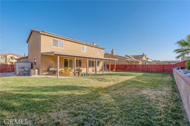 Detail Gallery Image 3 of 35 For 15158 Biltmore St, Adelanto,  CA 92301 - 4 Beds | 2/1 Baths