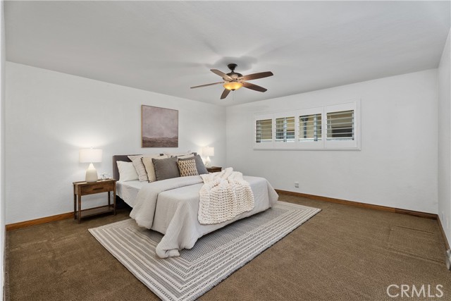 504 Avenida De La Riviera, San Clemente CA: https://media.crmls.org/medias/24392fe6-7104-403e-8fe0-f1b9dfaa612d.jpg