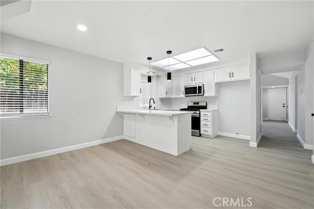Image 10 of 45 For 10655 Springfield Drive