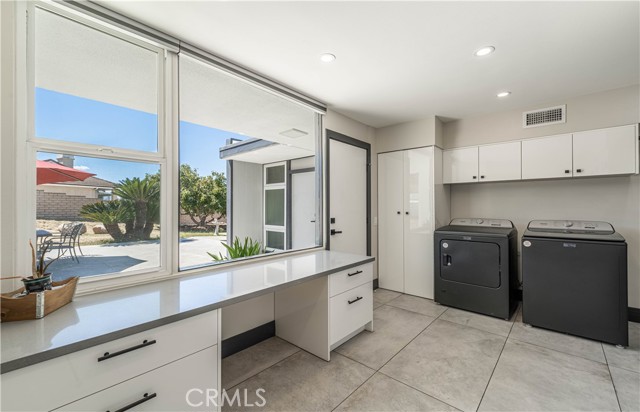 Detail Gallery Image 30 of 71 For 10220 Balmoral Ct, Riverside,  CA 92503 - 3 Beds | 2 Baths