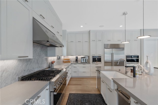 Detail Gallery Image 12 of 30 For 20531 W Overlook Ct, Porter Ranch,  CA 91326 - 5 Beds | 4/1 Baths