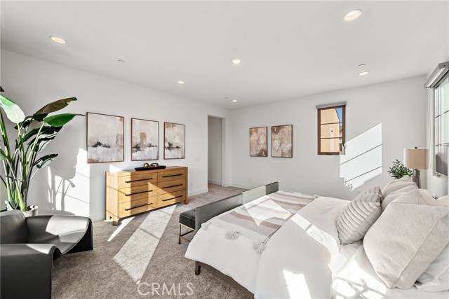 Detail Gallery Image 26 of 32 For 215 Sutters Mill, Irvine,  CA 92602 - 4 Beds | 4/1 Baths