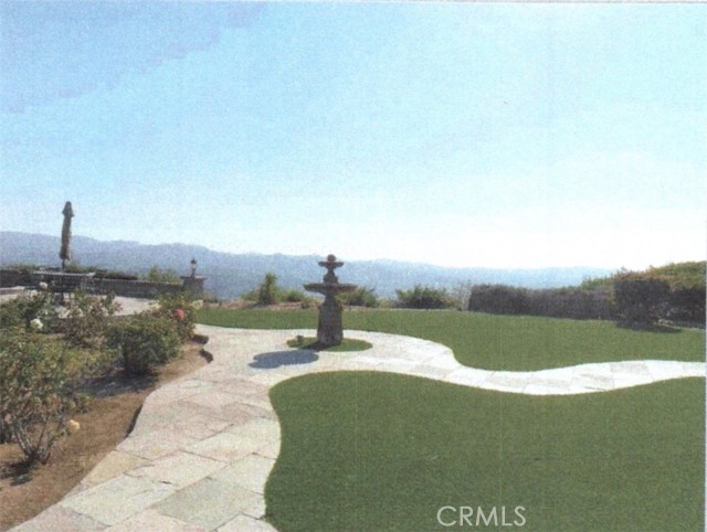 Detail Gallery Image 9 of 10 For 22720 High Tree, Yorba Linda,  CA 92887 - 5 Beds | 3/1 Baths