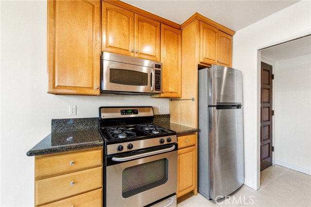 Image 8 of 62 For 6600 Warner  241