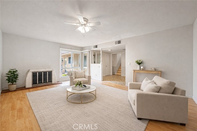 Detail Gallery Image 5 of 40 For 8237 Henshaw, Buena Park,  CA 90621 - 3 Beds | 2/1 Baths