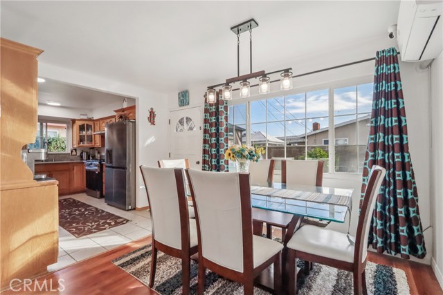 Detail Gallery Image 5 of 17 For 3710 W 224th, Torrance,  CA 90505 - 3 Beds | 2 Baths