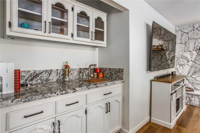 Detail Gallery Image 17 of 48 For 14473 Harvey Ln, Riverside,  CA 92503 - 4 Beds | 2 Baths