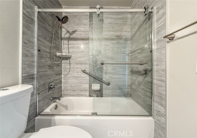 462 Cremona Way, Oak Park CA: https://media.crmls.org/medias/244009b8-8a7d-4009-9ddc-23c26760f3d4.jpg