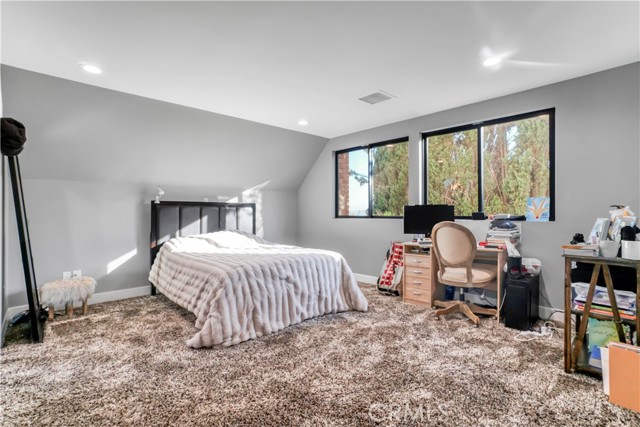 Detail Gallery Image 50 of 53 For 18735 Accra St, Porter Ranch,  CA 91326 - 4 Beds | 4/1 Baths