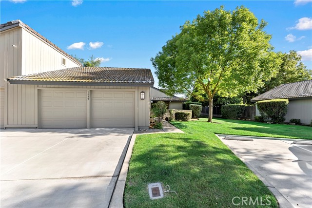 Detail Gallery Image 1 of 18 For 1592 Tollhouse Ln, Clovis,  CA 93611 - 3 Beds | 2 Baths