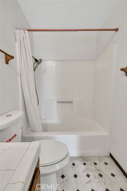 Detail Gallery Image 12 of 42 For 604 E Wilson, Ridgecrest,  CA 93555 - 4 Beds | 2 Baths