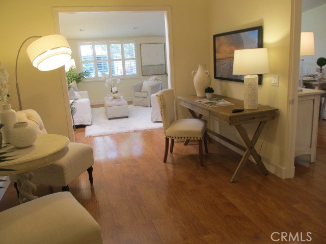 Detail Gallery Image 14 of 23 For 1563 Monterey Rd., M2-23e, Seal Beach,  CA 90740 - 2 Beds | 1/1 Baths