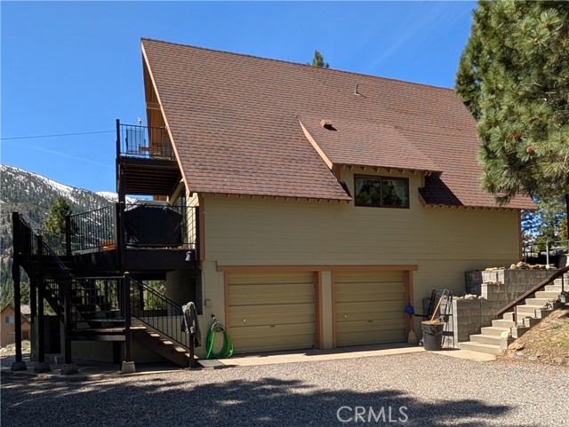 Detail Gallery Image 10 of 44 For 31 Matterhorn Dr, Bridgeport,  CA 93517 - 3 Beds | 2 Baths