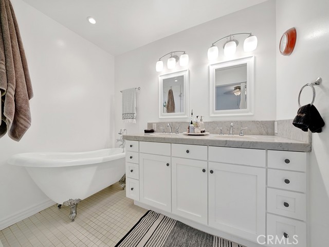 Detail Gallery Image 30 of 36 For 311 W Avenida Palizada #B,  San Clemente,  CA 92672 - 3 Beds | 3/1 Baths