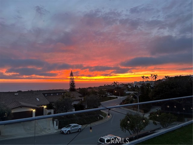 102 Via Zapata, San Clemente CA: https://media.crmls.org/medias/244355e5-2aca-4e70-824a-e5ccfe4bcb7e.jpg