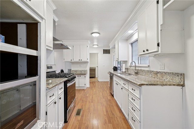 Detail Gallery Image 7 of 26 For 3663 Buchanan #130,  Riverside,  CA 92503 - 2 Beds | 2 Baths