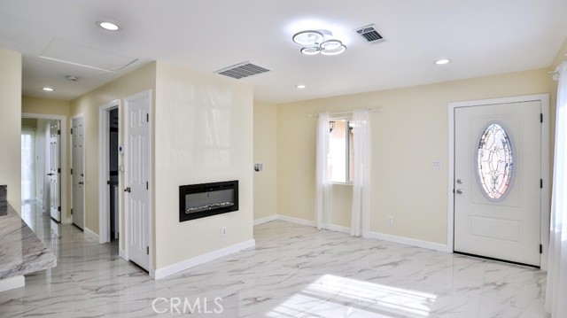 Detail Gallery Image 44 of 55 For 2306 Laird St, Santa Ana,  CA 92706 - 6 Beds | 5 Baths