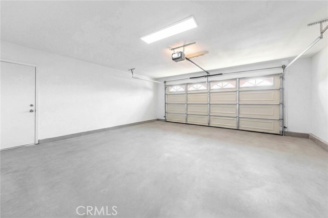 Image 42 of 56 For 19841 Lombardy Lane