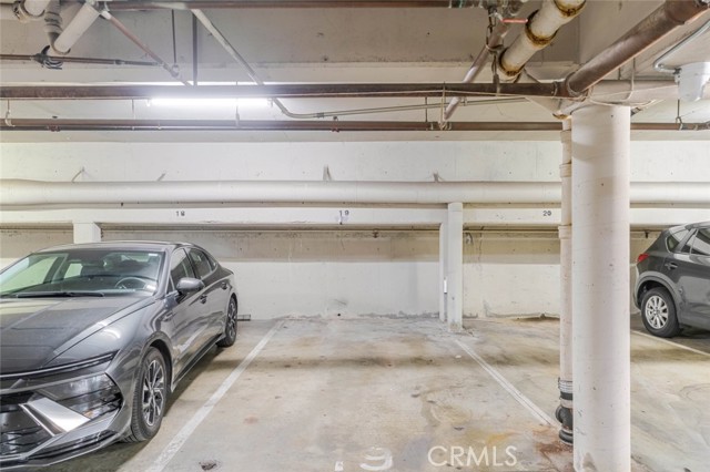 Detail Gallery Image 17 of 38 For 13543 Moorpark St #7,  Sherman Oaks,  CA 91423 - 2 Beds | 2 Baths