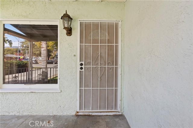 Detail Gallery Image 8 of 60 For 719 W Marshall Blvd., San Bernardino,  CA 92405 - – Beds | – Baths