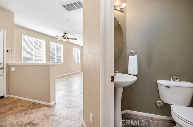 Detail Gallery Image 13 of 34 For 41688 Timberwood Ave #3,  Murrieta,  CA 92562 - 2 Beds | 2/1 Baths