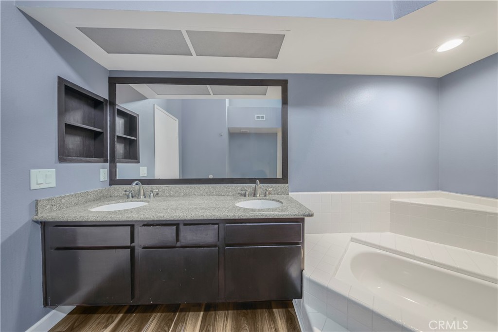 MLS #CV26005073 image #14