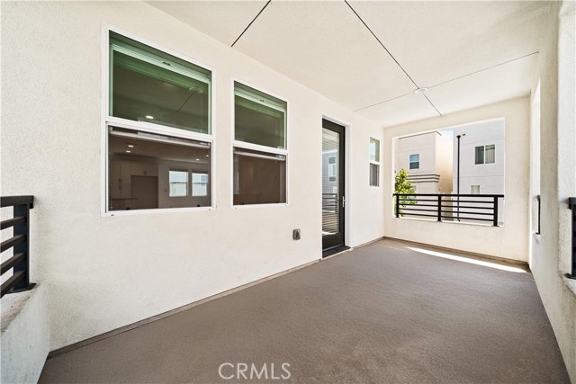 9570 Bluewater Place, Rancho Cucamonga CA: https://media.crmls.org/medias/244807ef-20aa-4ef3-ac47-63ad503f131d.jpg