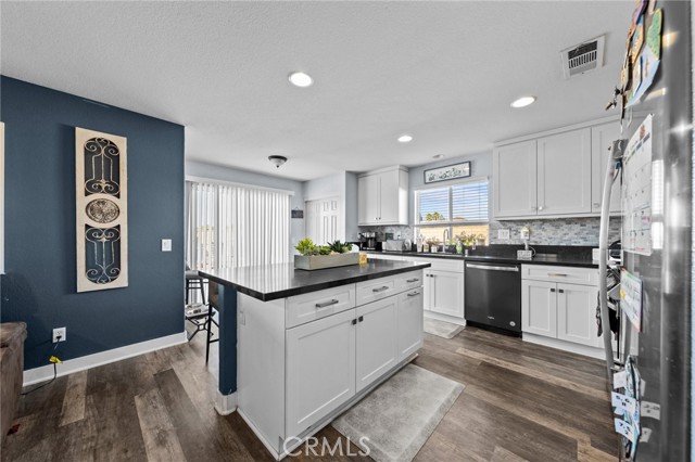 Detail Gallery Image 16 of 42 For 29027 Turtle Rock Ct, Menifee,  CA 92587 - 5 Beds | 2 Baths