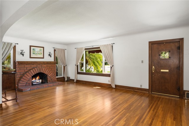 Detail Gallery Image 9 of 65 For 521 N Clementine St, Anaheim,  CA 92805 - 3 Beds | 3 Baths