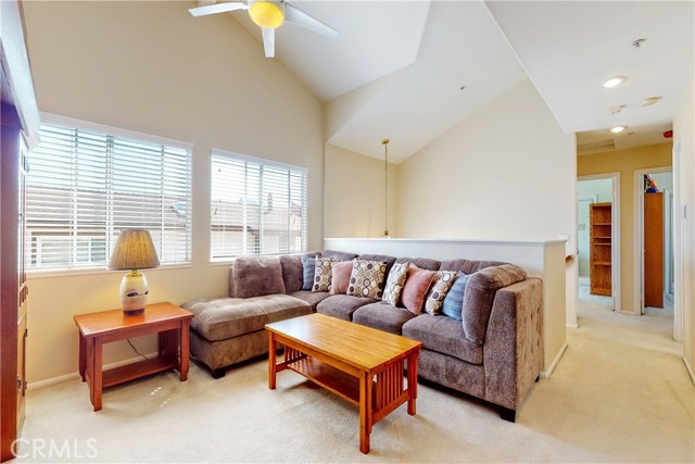 2209 Robinson Street, Redondo Beach, California 90278, 4 Bedrooms Bedrooms, ,2 BathroomsBathrooms,Residential,Sold,Robinson,WS22200228