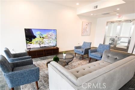 56 E Duarte Road, Arcadia CA: https://media.crmls.org/medias/244934e4-82b4-4ae5-a958-68aacf31fd96.jpg