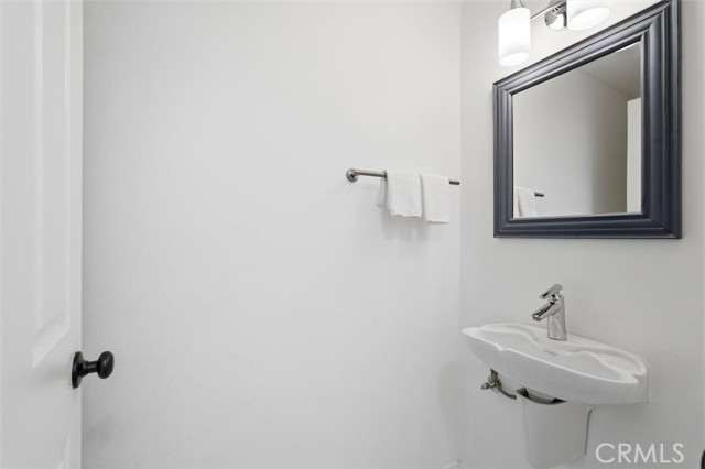 1207 Catalina Avenue, Redondo Beach, California 90277, 4 Bedrooms Bedrooms, ,3 BathroomsBathrooms,Residential,For Sale,Catalina,SB26091712