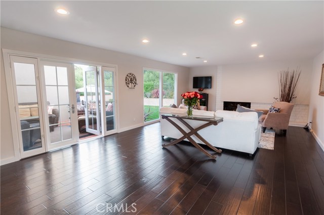 5819 Sunmist Drive, Rancho Palos Verdes, California 90275, 4 Bedrooms Bedrooms, ,2 BathroomsBathrooms,Residential,Sold,Sunmist,SB17033807