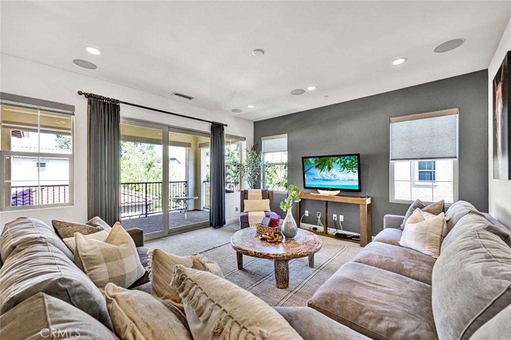 MLS #PW25240127 image #9