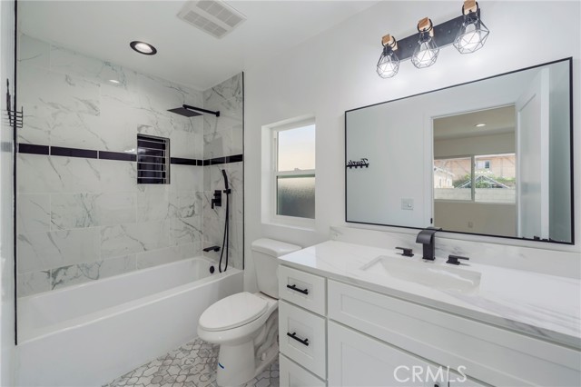 11431 Lee Lane, El Monte CA: https://media.crmls.org/medias/244c568f-6e47-4ef5-a0f3-8022fab4b114.jpg