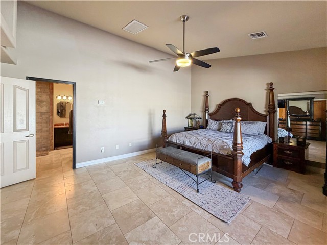2281 Dekens Court, Blythe CA: https://media.crmls.org/medias/244df75a-480e-4fdc-9dfc-fb5ec76bd8f3.jpg