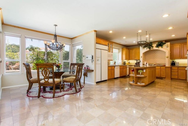 19709 Winged Foot Way, Porter Ranch CA: https://media.crmls.org/medias/244e2d00-859d-48c3-b461-daf4fcfaae66.jpg