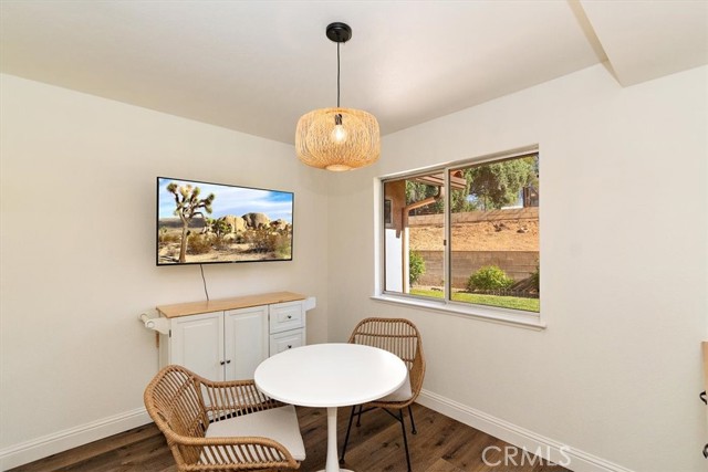 Detail Gallery Image 11 of 34 For 12423 Bree Ct, Yucaipa,  CA 92399 - 3 Beds | 2 Baths