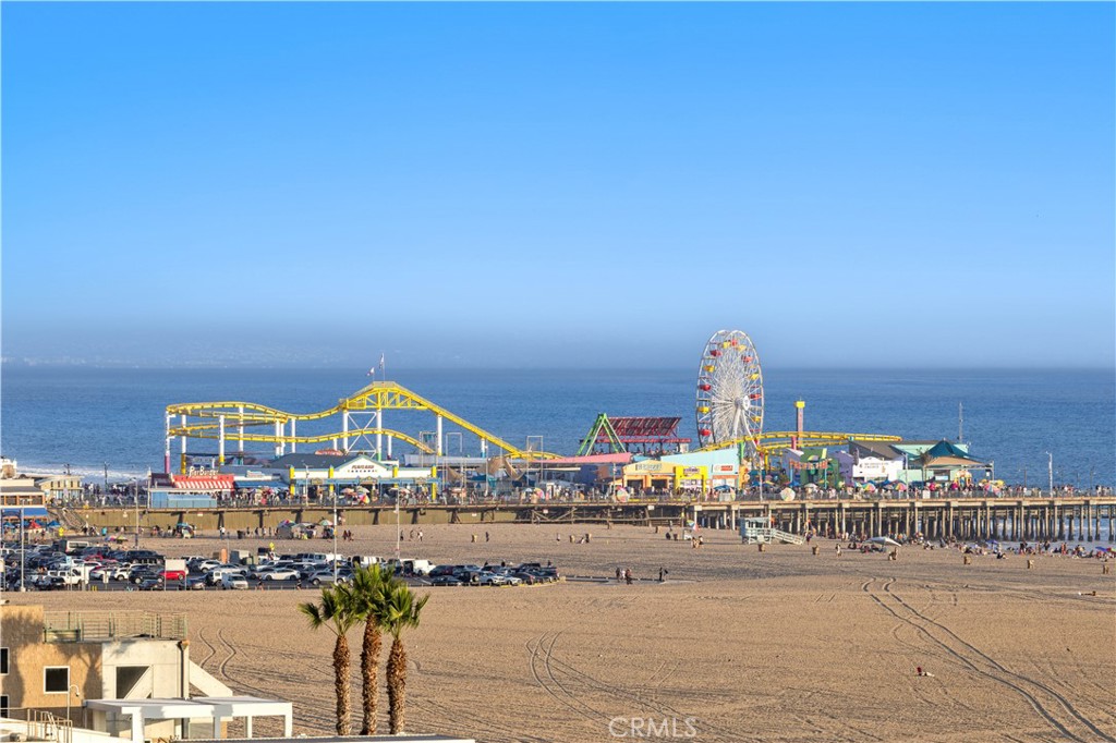 https://media.crmls.org/medias/244e6fd6-b606-4ebf-b066-26646506d6cd.jpg?preset=X-Large