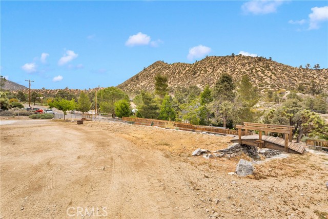 1679 Desert Front Road, Wrightwood CA: https://media.crmls.org/medias/244e9461-57ee-465b-a4b7-e940e537283d.jpg