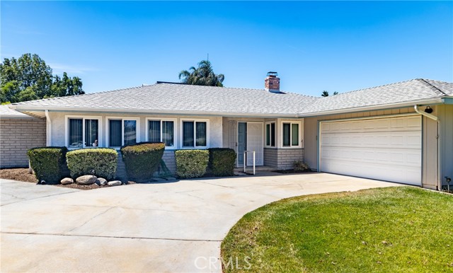 Detail Gallery Image 1 of 22 For 526 Nottingham Dr, Redlands,  CA 92373 - 4 Beds | 2 Baths