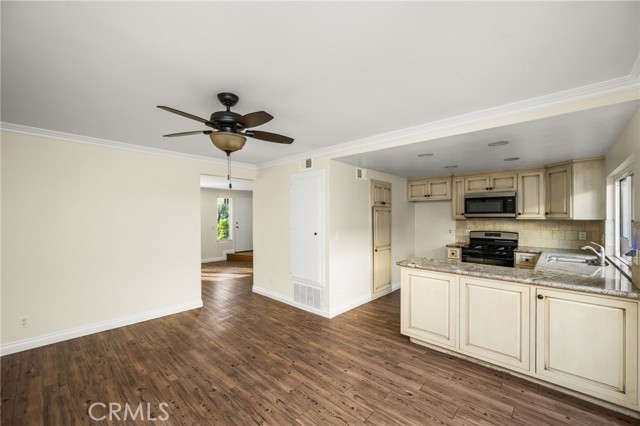 1629 Stonewood Court photo 14