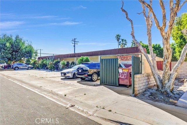 Detail Gallery Image 7 of 14 For 3737 E Calle De Carlos, Palm Springs,  CA 92264 - – Beds | – Baths
