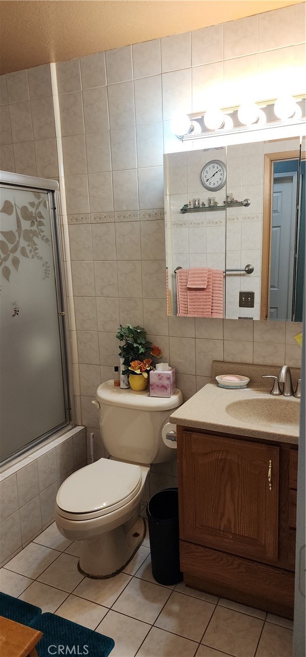 https://media.crmls.org/medias/24508315-f7d3-4310-816a-548b13adca69.jpg?preset=X-Large