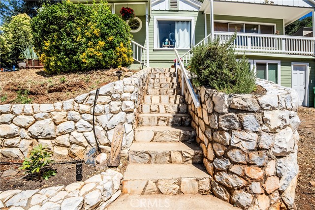 Detail Gallery Image 5 of 43 For 250 Pasadena Ave, Sonora,  CA 95370 - 3 Beds | 1/1 Baths