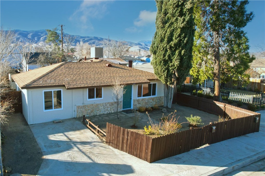 24514C93 382D 40De 8635 Ba527F74Ac5B 320 E I Street, Tehachapi, Ca 93561 &Lt;Span Style='BackgroundColor:transparent;Padding:0Px;'&Gt; &Lt;Small&Gt; &Lt;I&Gt; &Lt;/I&Gt; &Lt;/Small&Gt;&Lt;/Span&Gt;