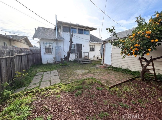 Detail Gallery Image 10 of 10 For 5440 Wadean Place, Oakland,  CA 94601 - 2 Beds | 1 Baths