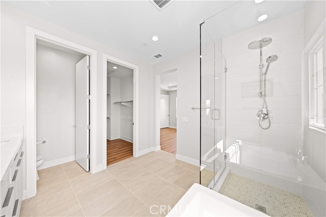 576 Patten Avenue, Placentia CA: https://media.crmls.org/medias/24524566-d619-4c2d-804f-bcf896a02bb3.jpg