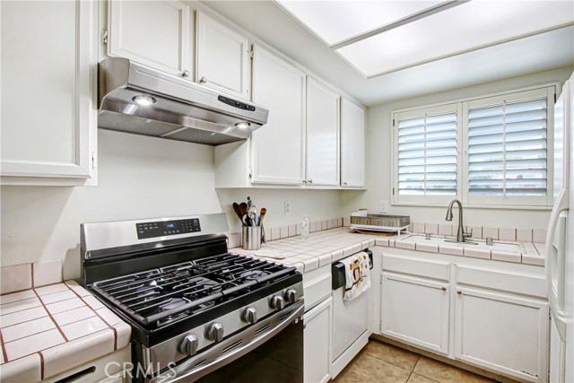 Detail Gallery Image 6 of 25 For 6710 Pilgrims Ct, Rancho Cucamonga,  CA 91701 - 3 Beds | 2 Baths